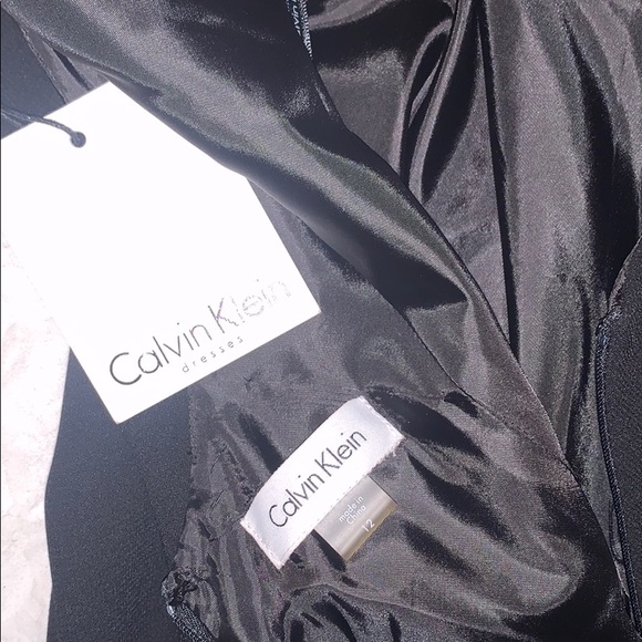 Calvin Klein Evening Gown - Picture 5 of 5